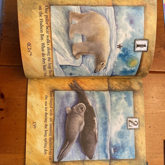 Two beautiful paperback counting books for children. - Picture 3 of 6